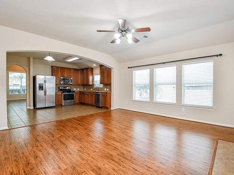 26711 Henson Falls Dr — Photo 13