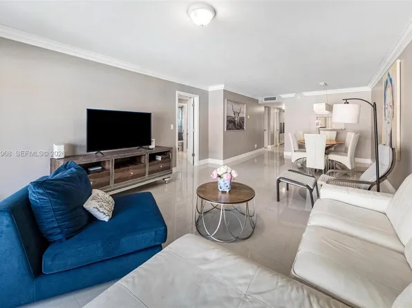 2097 S Ocean Dr APT 411, Hallandale, FL 33009