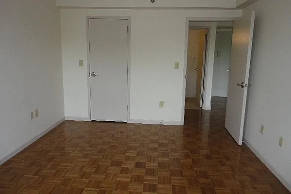 Rented by Corcoran | media 32