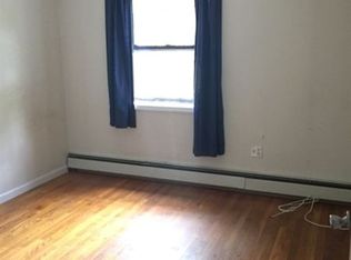 686 Willoughby Ave, Brooklyn, NY 11206