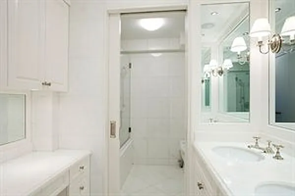 Rented by Douglas Elliman | media 8