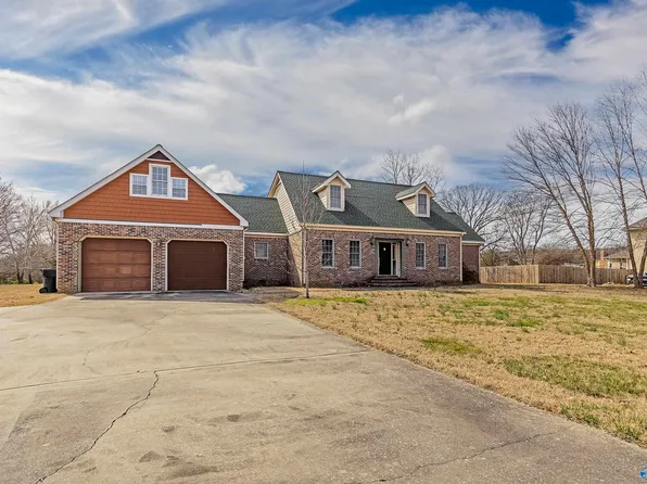 1420 68th St NW, Fort Payne, AL 35967