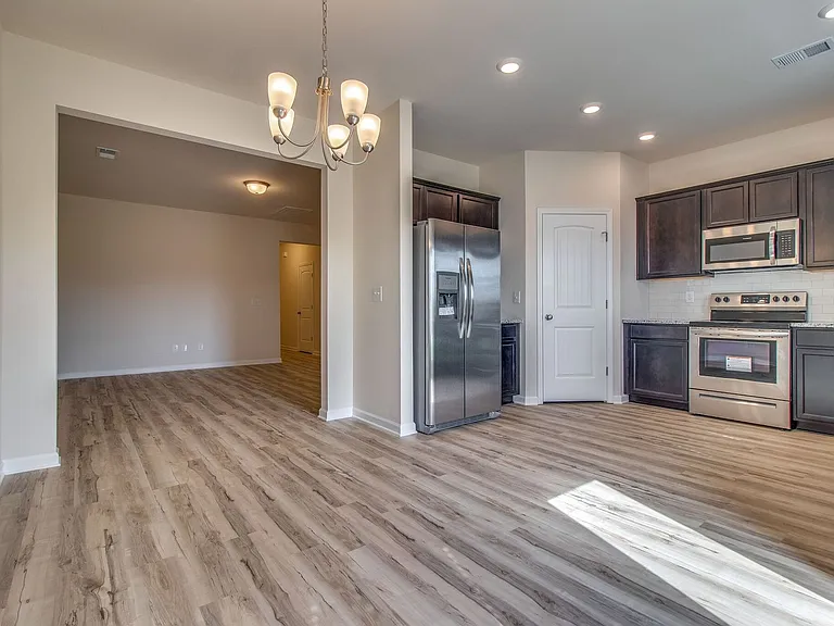 2608 Sherman Way — Photo 12