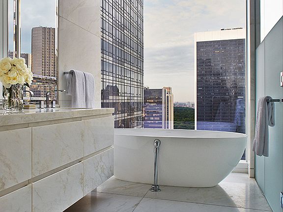5th image of 20 W 53rd St #41A
