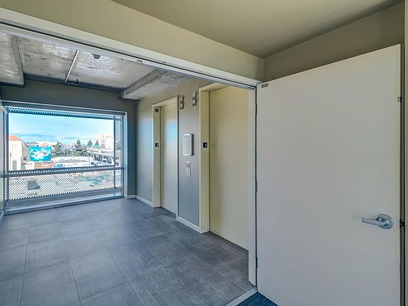 3rd image of 428 Alice St APT 629