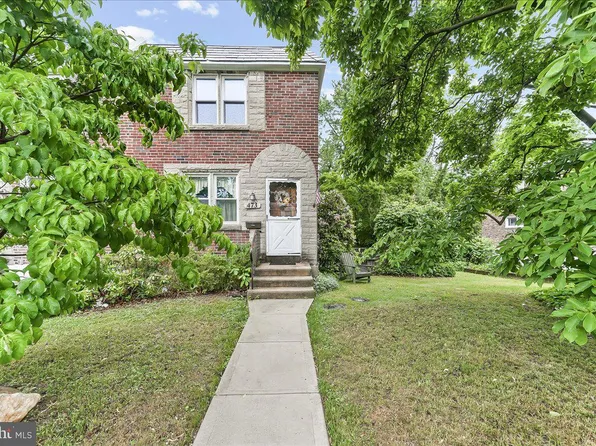 473 Westmont Dr, Collingdale, PA 19023