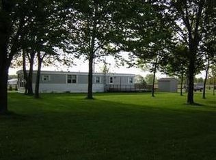 1811 Church Rd, Lakeside Marblehead, OH 43440