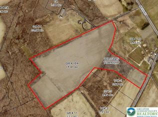 220 Wassergass Rd, Hellertown, PA 18055