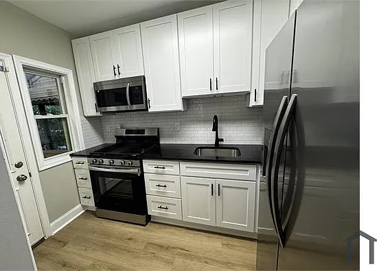 4332 Newport Ave — Photo 2