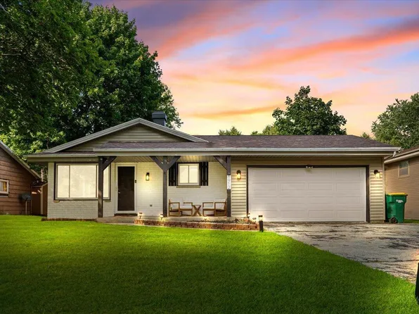 1912 Jefferson STREET, West Bend, WI 53090