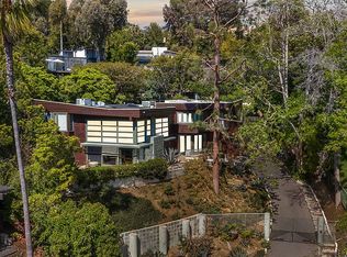 12301 Rochedale Ln, Los Angeles, CA 90049