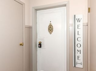 3016 Lake Shore Dr UNIT B, Indianapolis, IN 46205