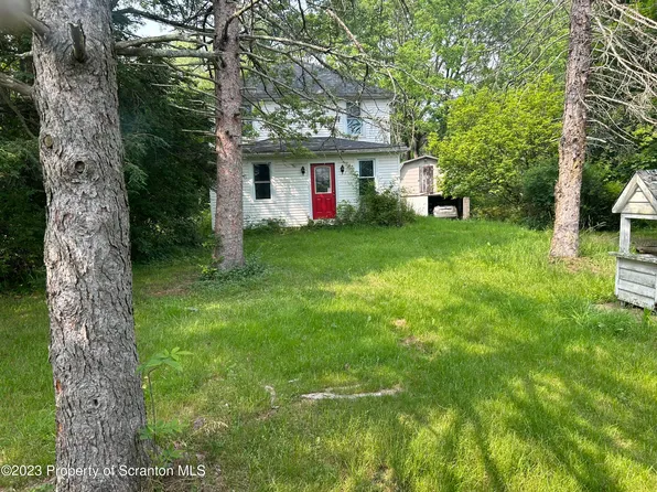 4385 State Route 438, Dalton, PA 18414