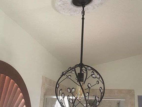 5th image of 13241 Paradise Ct