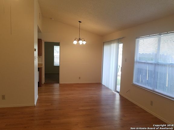 5th image of 9829 Ardash Ln