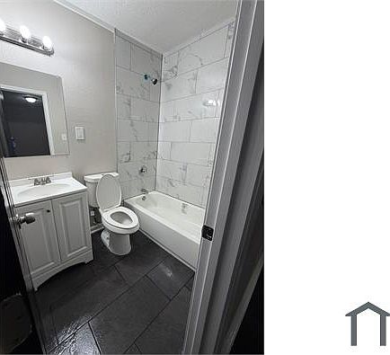 5th image of 1544 Hugenot St