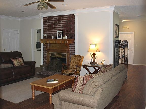 5th image of 134 Ladd Ln