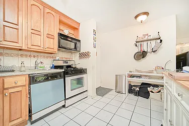 Rented by Living New York