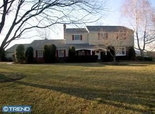 133 E Heron Rd, Holland, PA 18966