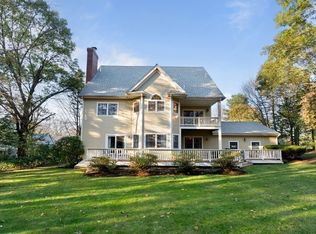 5 Clematis Rd, Lexington, MA 02421
