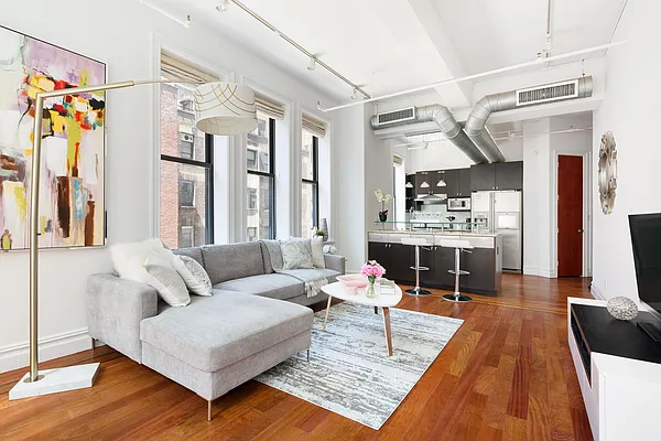 Sold by Compass | media 2