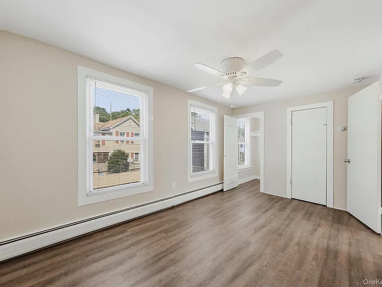 30 Center St — Photo 16