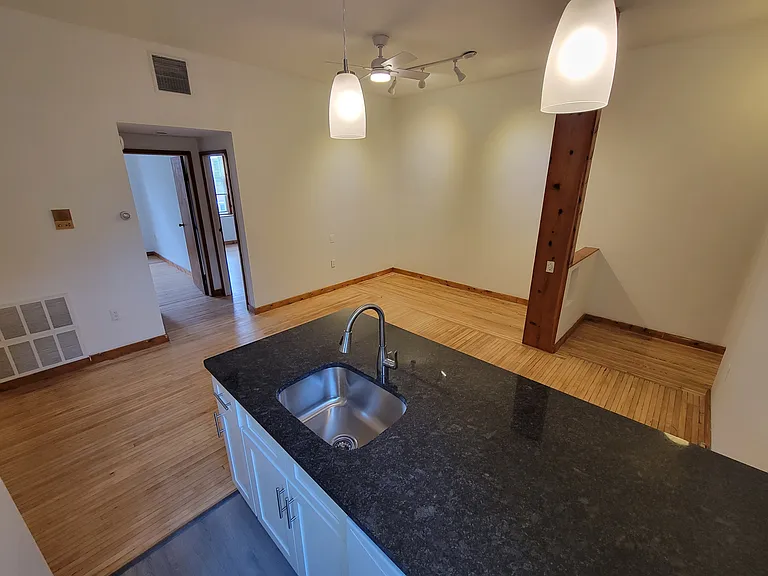 1506 Green St #2F — Photo 5