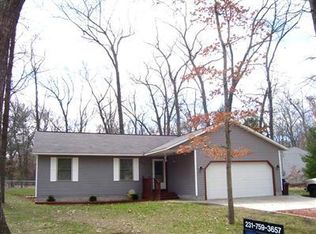 359 W Forest Park Rd, Twin Lake, MI 49457