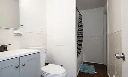 2049 W 106th St #3 — Photo 10