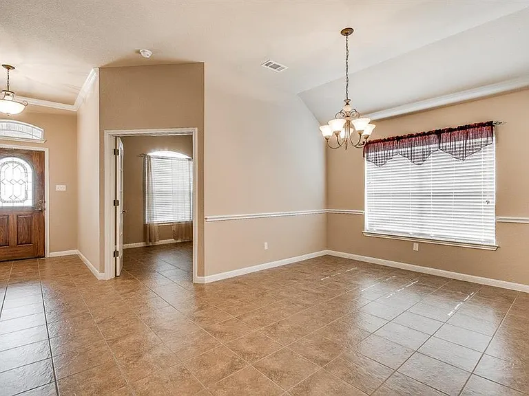 609 Walsh Hill Trl — Photo 8