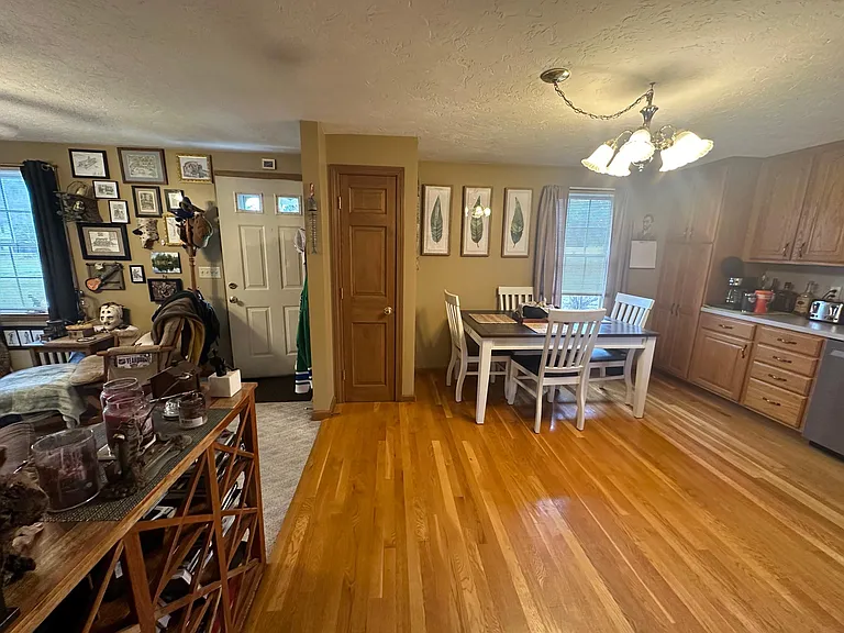 1 Rennie Dr #1 — Photo 2