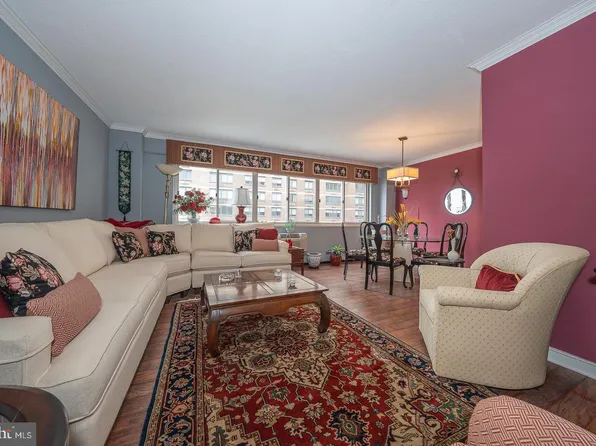 1900 John F Kennedy Blvd APT 809, Philadelphia, PA 19103