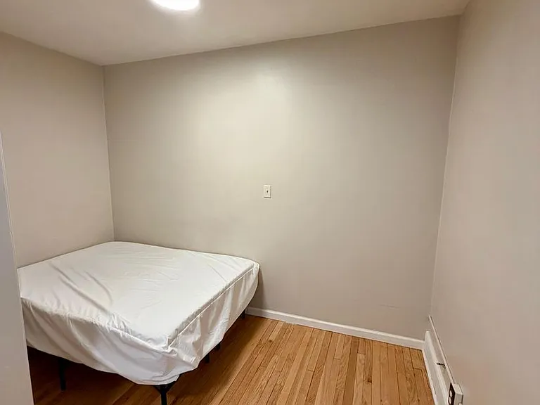 1279 Vestal Ave — Photo 27