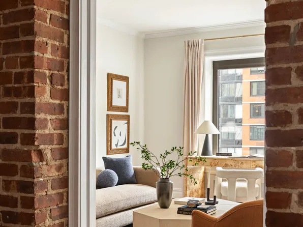 251 West 95th Street image 12 of 23