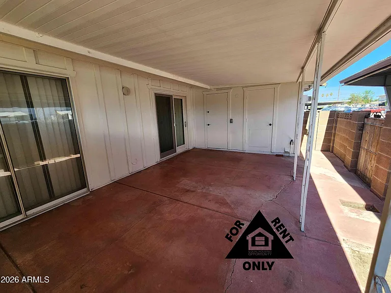 7132 W Wolf St — Photo 14