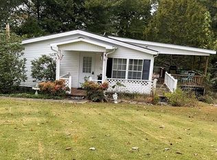 180 Millers Mill Estate Rd, Byrdstown, TN 38549