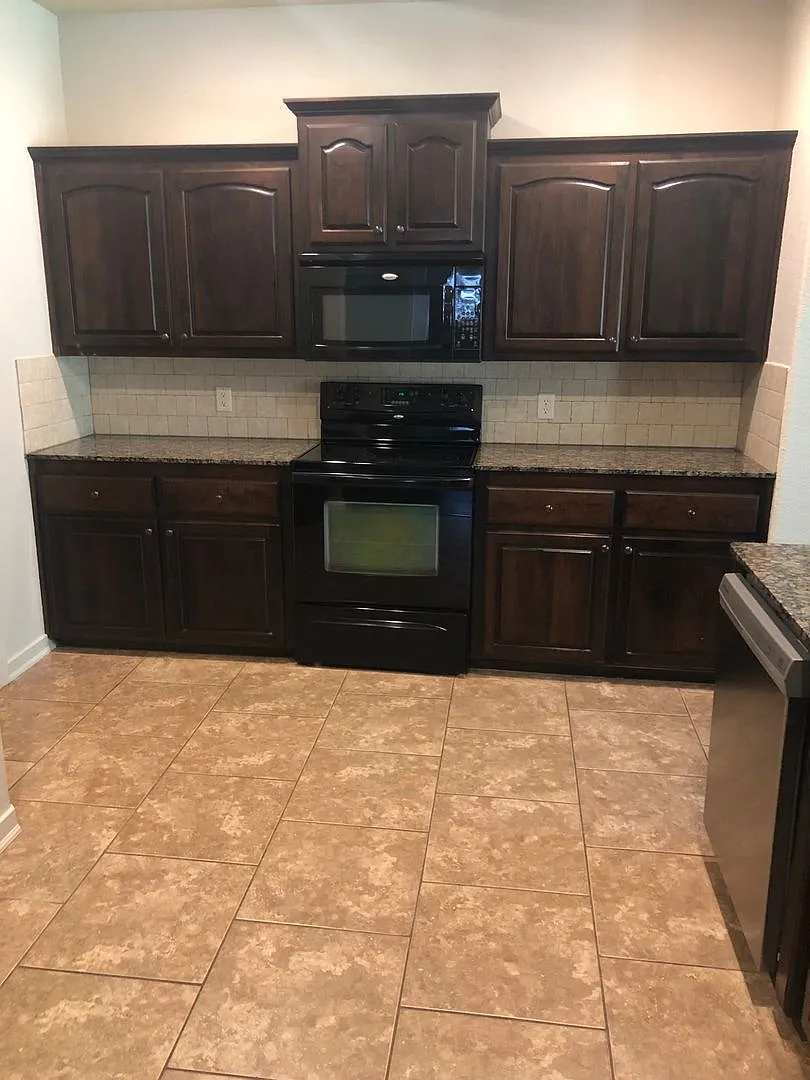 Beautiful Home In Great Location! — Photo 3