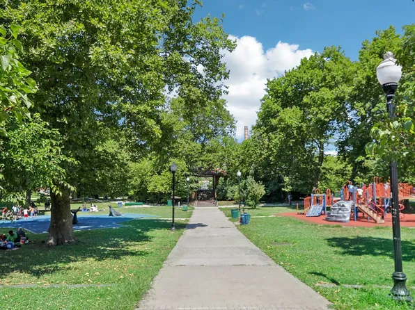 250 Van Horne Street image 31 of 48