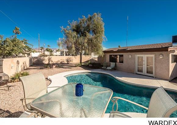 1st image of 2731 Diablo Dr
