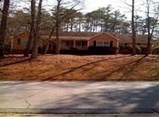 41 Mountain Oaks Dr, Carrollton, GA 30116