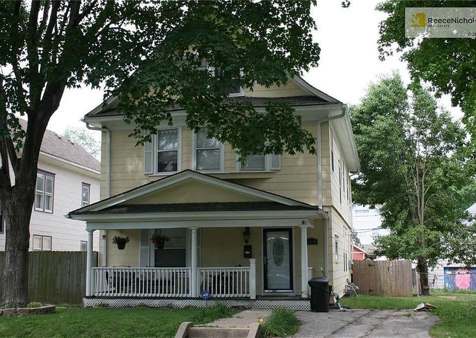 Welcome Home to 328 N. 16 Street in Kansas City KS.