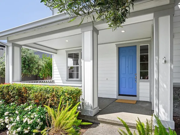 997 Lupine Court, Healdsburg, CA 95448