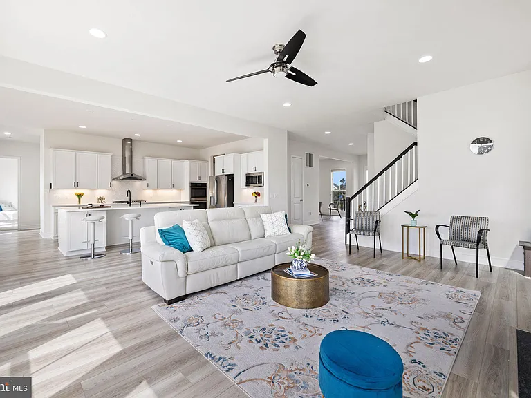 23747 Alton Ridge Pl — Photo 48