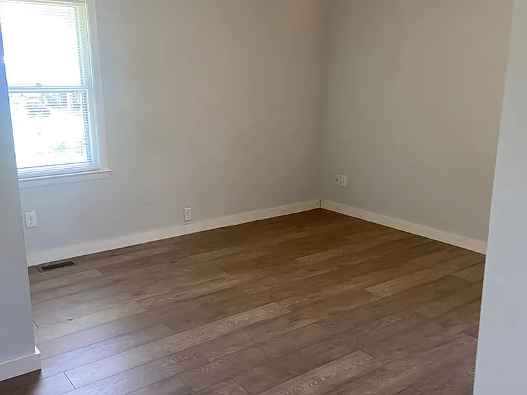 330 Covington Rd — Photo 12