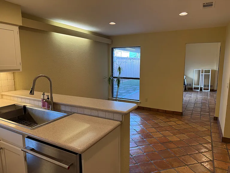 6710 Firelight Ln — Photo 7