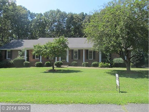 2nd image of 4 Bradford Ct