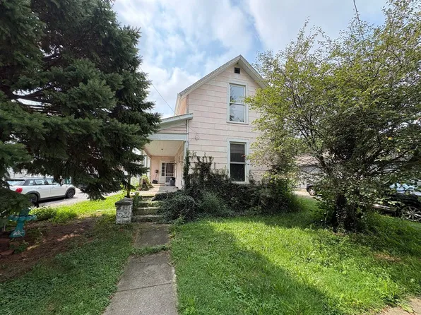 411 Garfield Ave, Findlay, OH 45840
