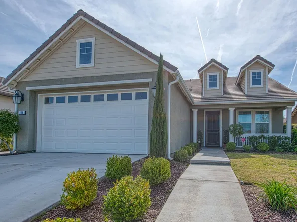 408 Grant Ave W, Madera, CA 93636