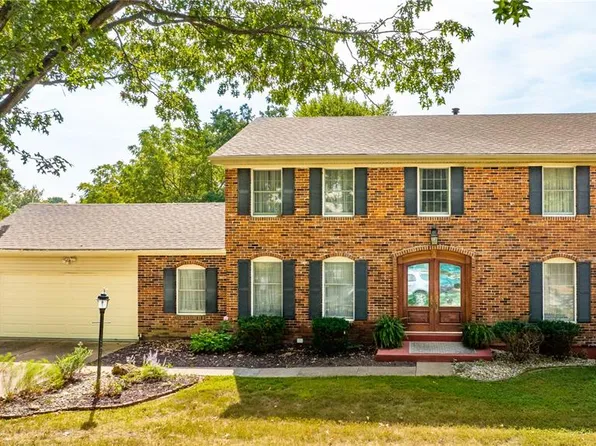 13026 Huntercreek Rd, Saint Louis, MO 63131