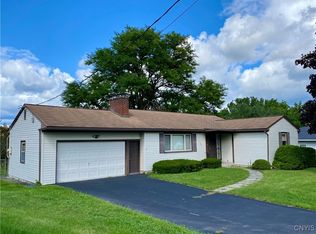 107 Poole Rd, Syracuse, NY 13214